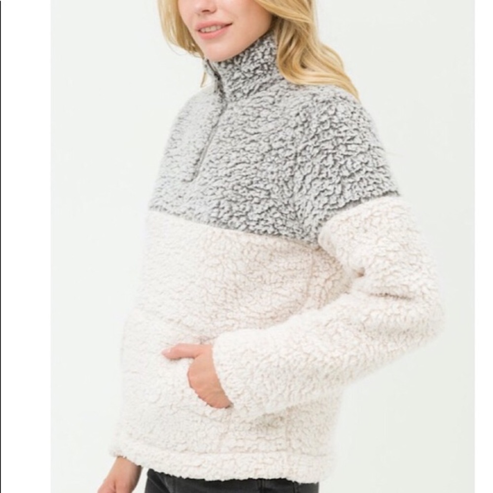 Gray color block Sherpa pullover